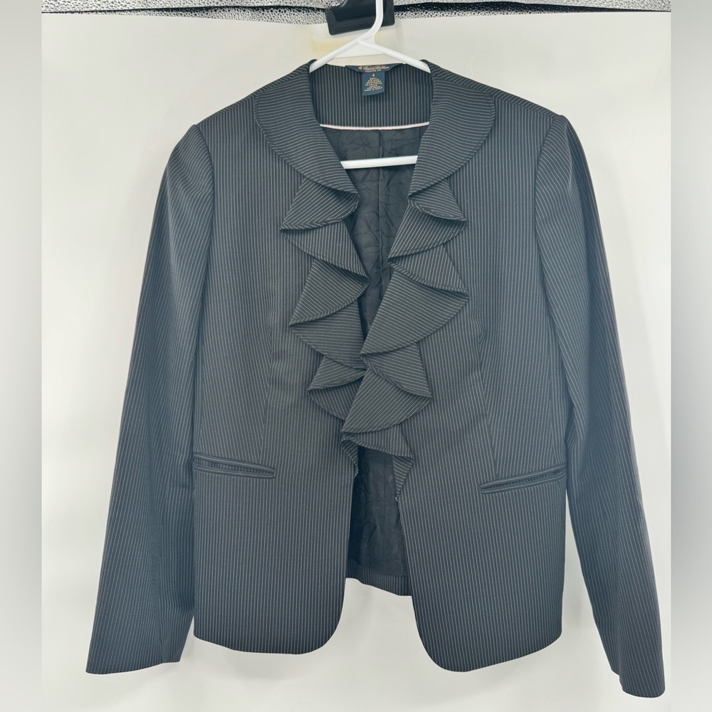 Brooks brothers stellita fit pin striped suit separate blazer size 4